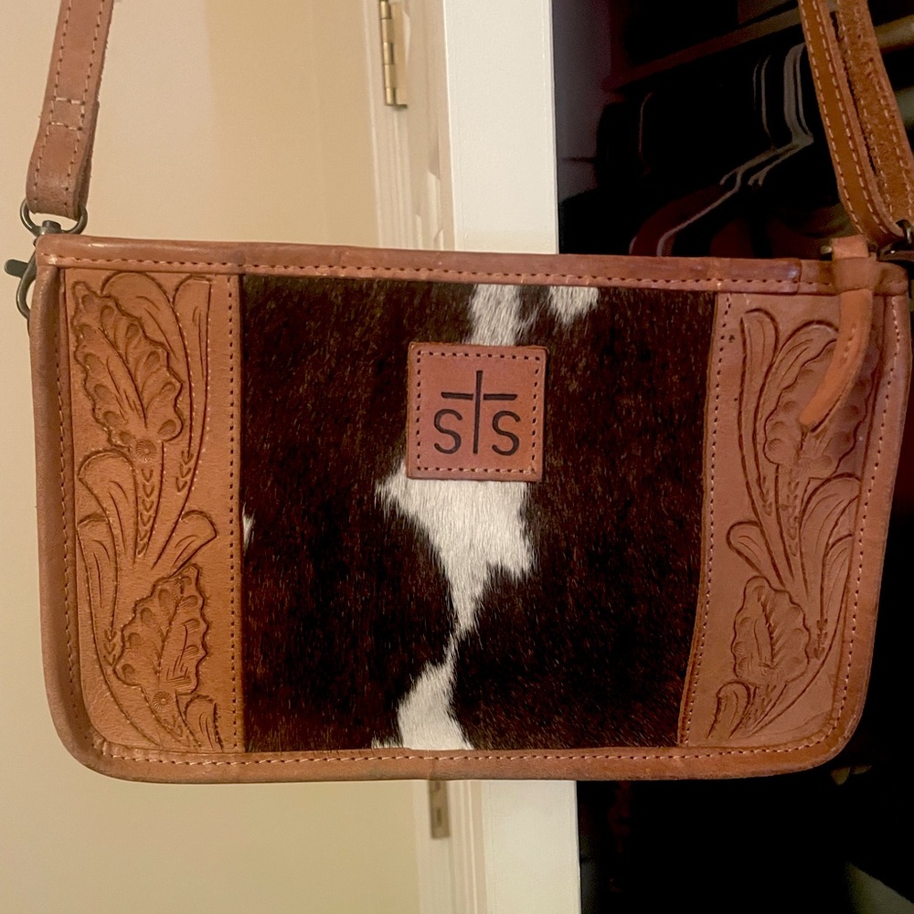 cowhide purse